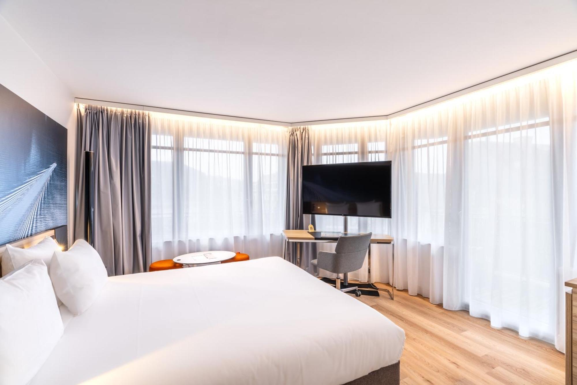 Novotel Deauville Plage Eksteriør bilde